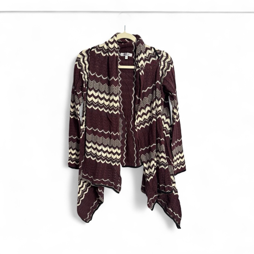 Jennifer Lopez Burgundy and Cream Chevron Cardigan